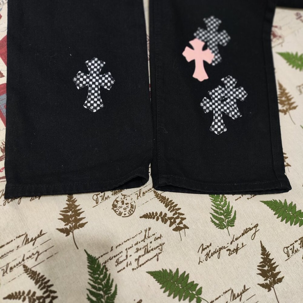Chrome Hearts Cross Patch Embellished Wide-Leg Jeans - Picture 7 of 11